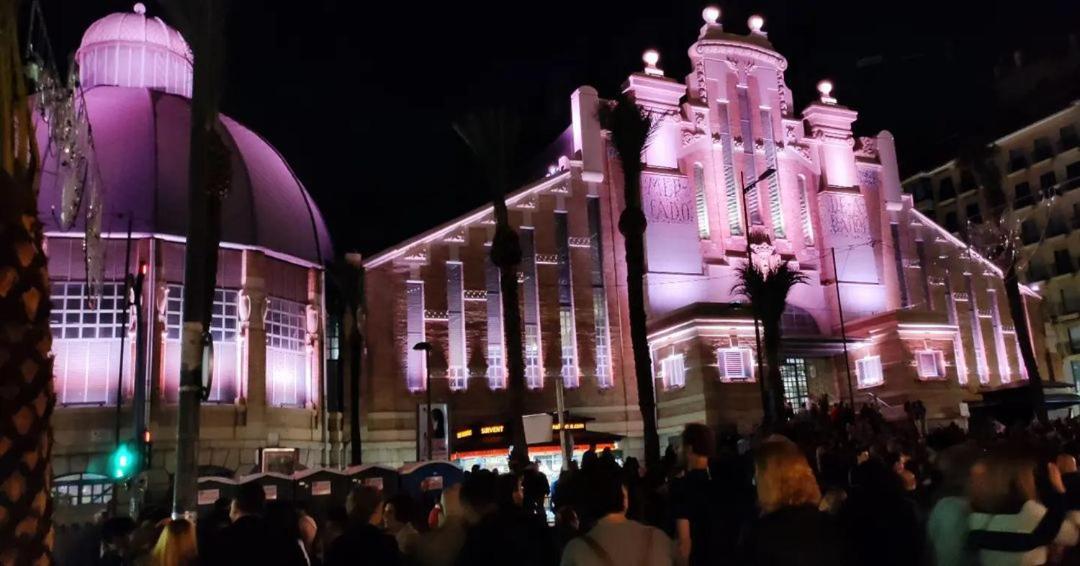 Desconecta Junto Al Mercado Central De لقنت المظهر الخارجي الصورة